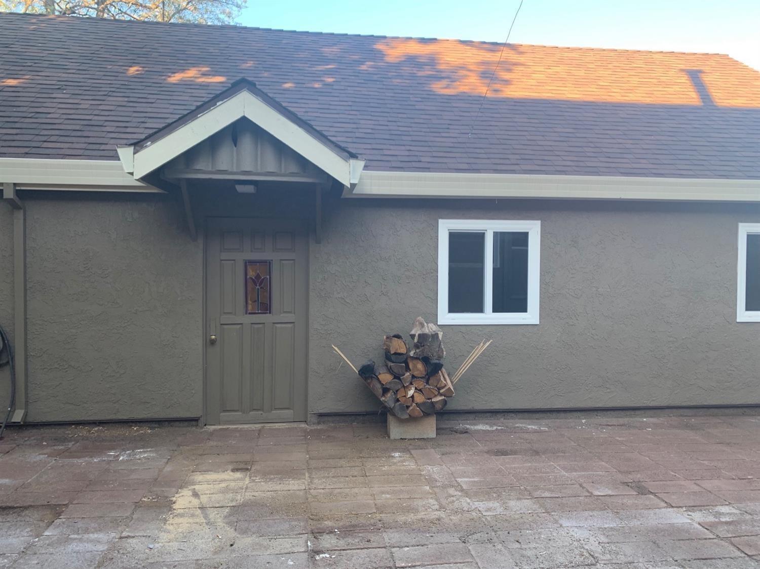 Photo of 24545 Foresthill Rd in Foresthill, CA
