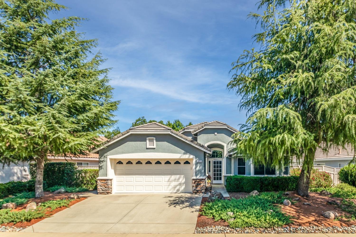 Detail Gallery Image 1 of 1 For 7009 Stagecoach, Roseville,  CA 95747 - 2 Beds | 2 Baths