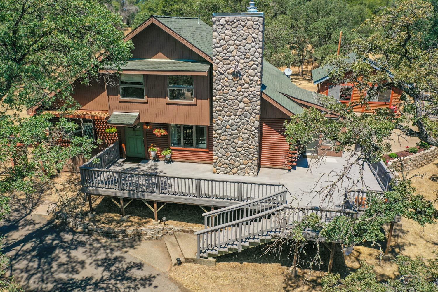 Detail Gallery Image 1 of 84 For 1580 Lotus Rd, Placerville,  CA 95667 - 3 Beds | 3/1 Baths