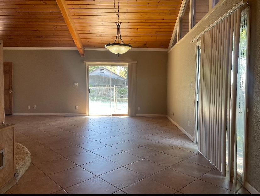 Detail Gallery Image 8 of 23 For 3174 E Mcallen Rd, Stockton,  CA 95205 - 2 Beds | 2 Baths