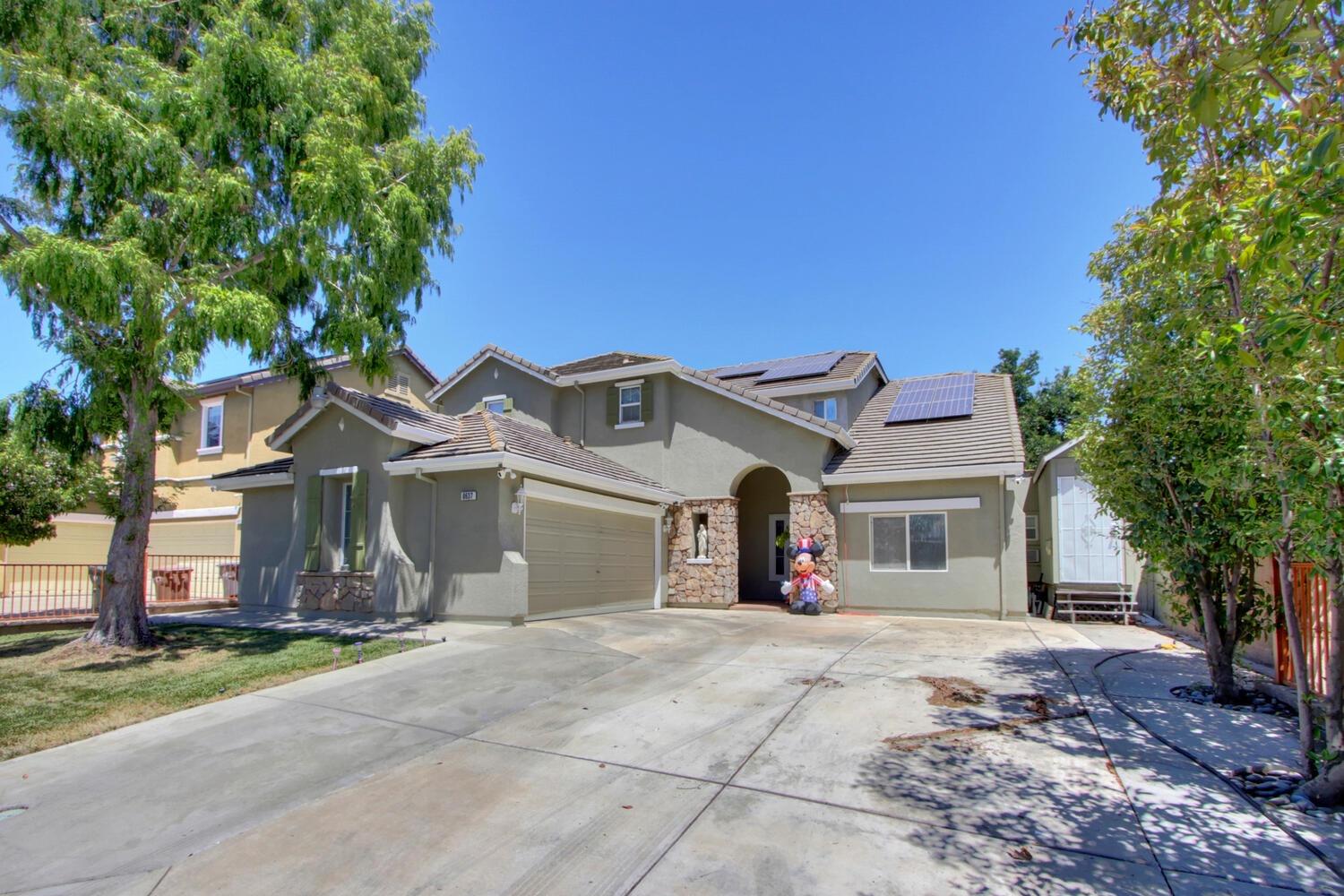 Photo of 8637 Territorial Wy in Elk Grove, CA