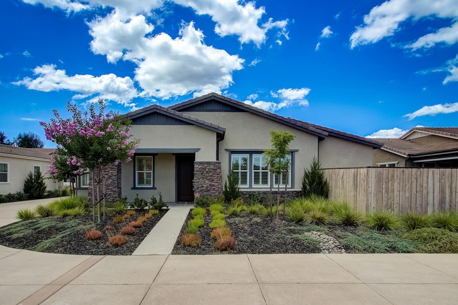 Detail Gallery Image 1 of 1 For 2655 Rugani Ct, Lodi,  CA 95242 - 2 Beds | 2/1 Baths