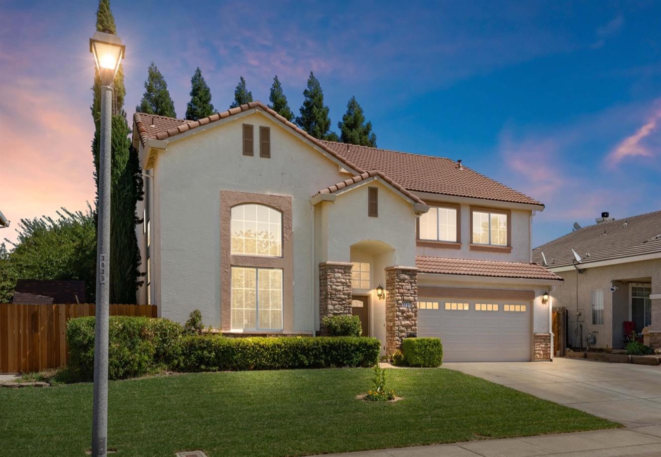 Detail Gallery Image 1 of 1 For 5531 Sage Dr, Rocklin,  CA 95765 - 5 Beds | 2/1 Baths