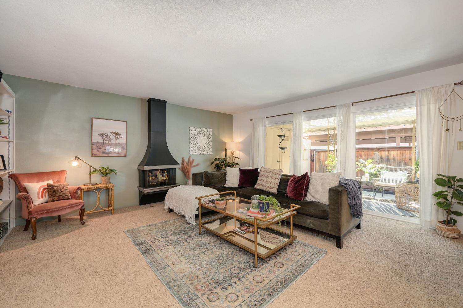 Photo #5: 222093901 Listing 