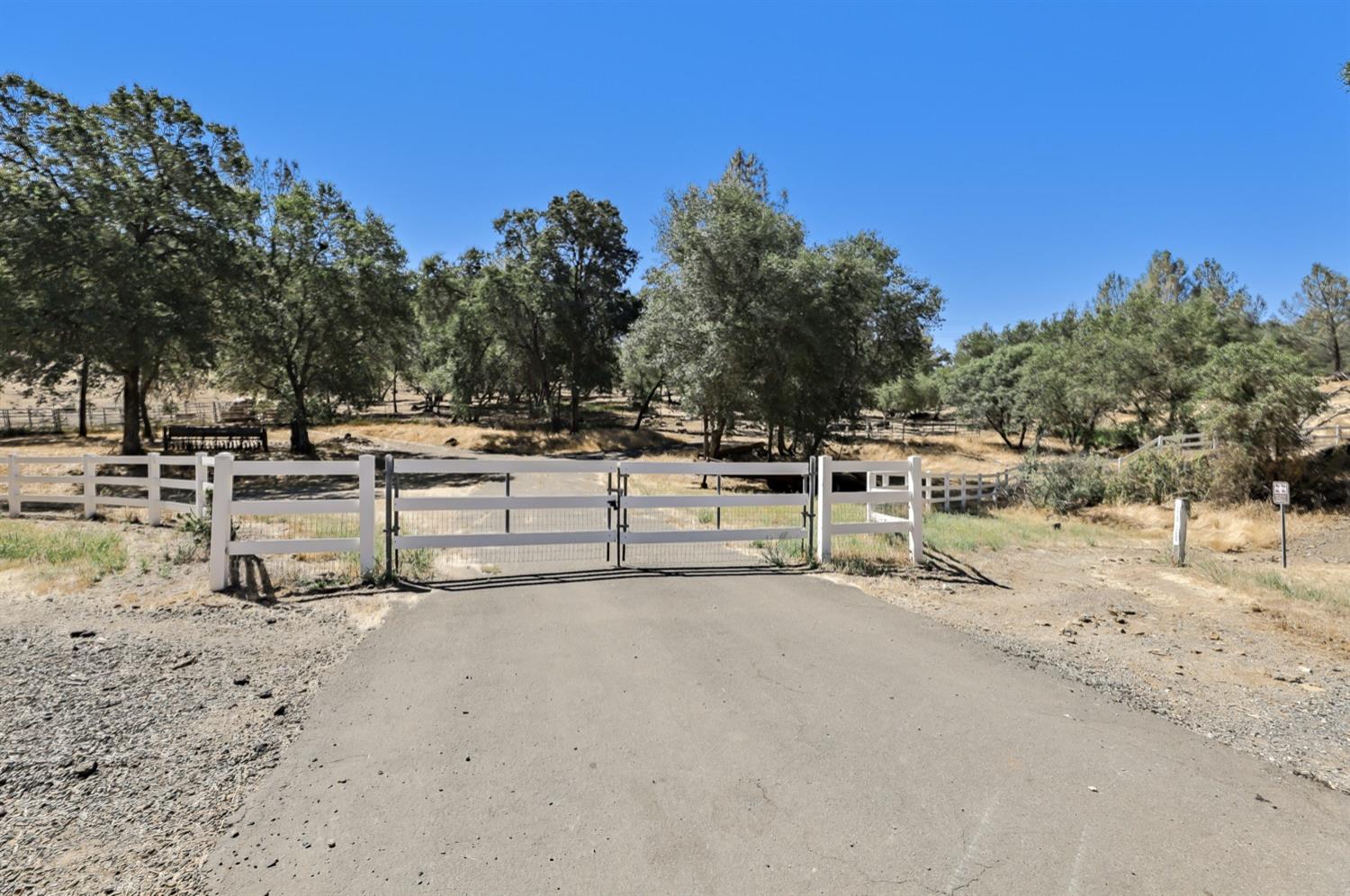 Photo of 1774 Stagecoach Ct in Placerville, CA
