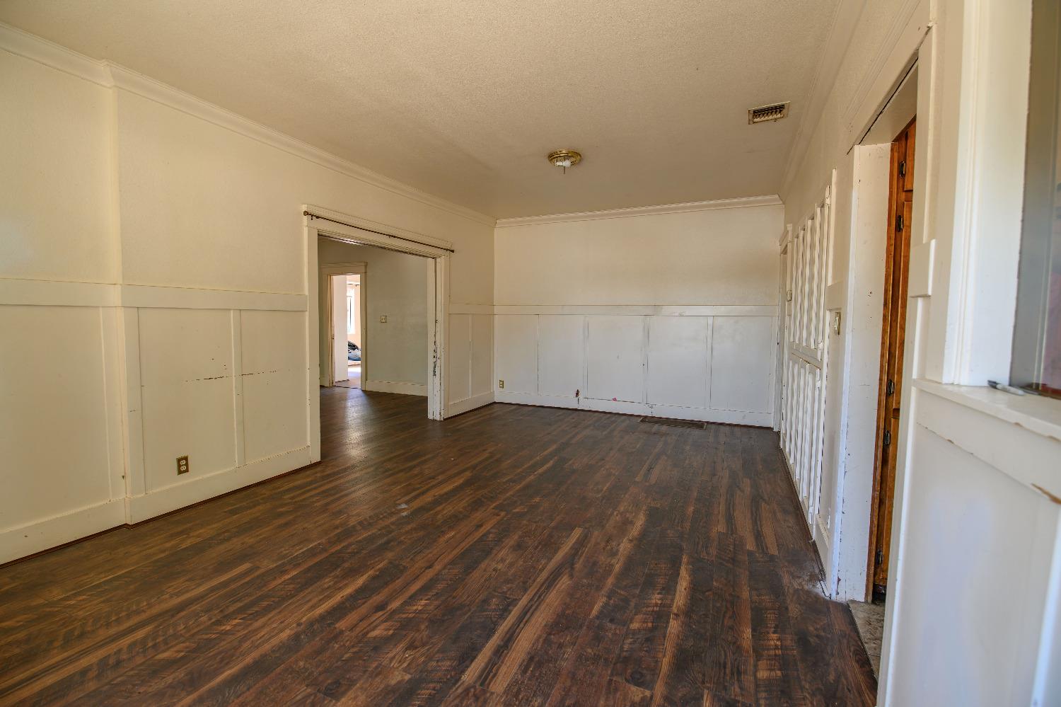 Detail Gallery Image 1 of 1 For 3113 E Linwood Ave, Turlock,  CA 95380 - 3 Beds | 2 Baths