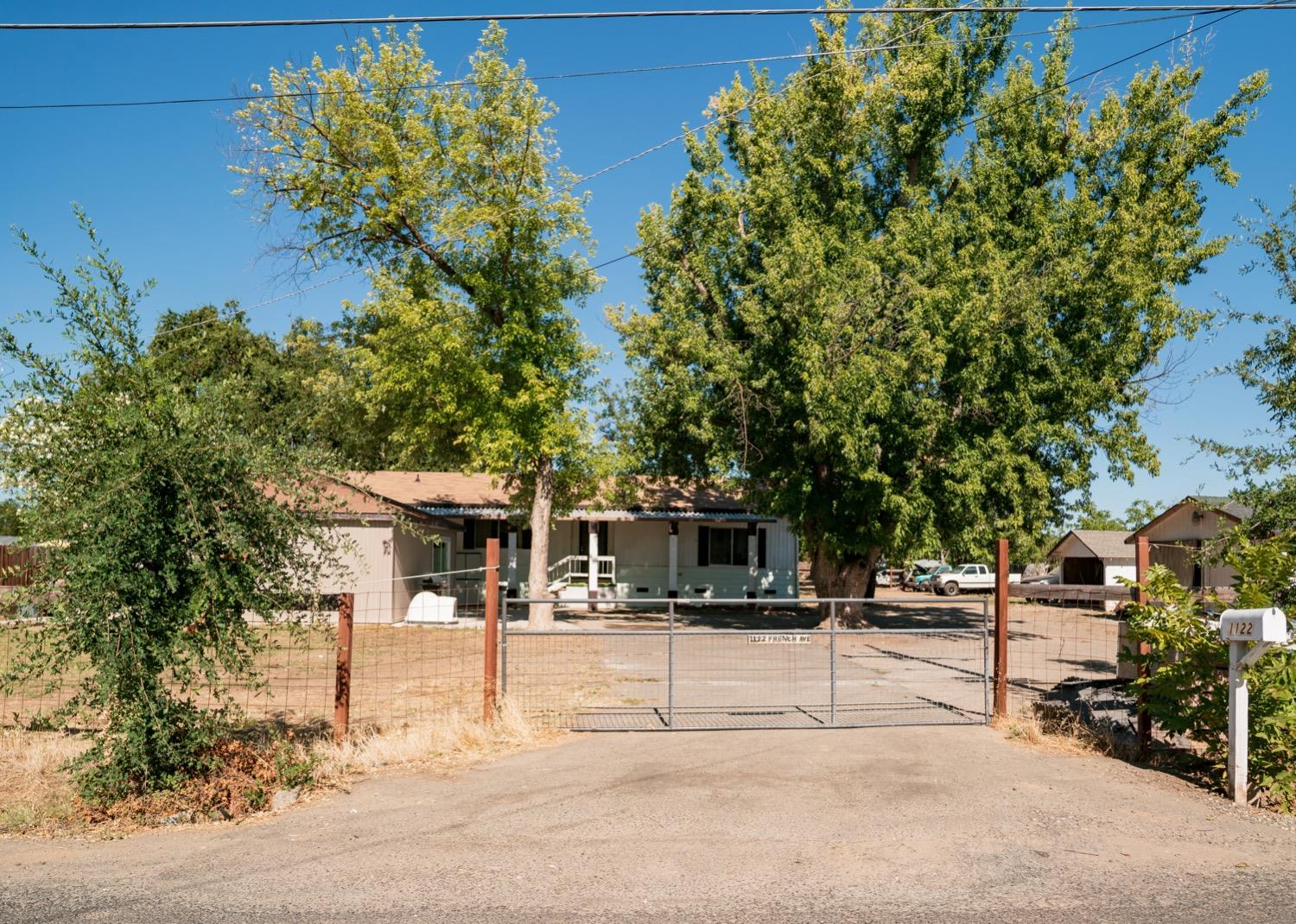 Photo of 1122 French Ave in Gridley, CA