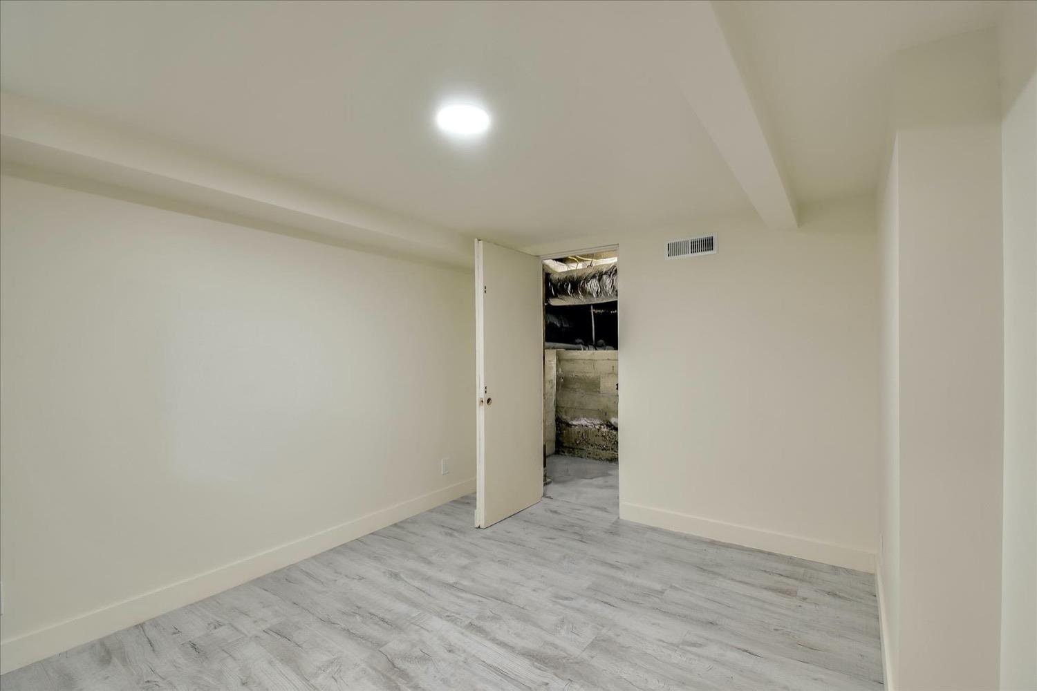 Detail Gallery Image 36 of 45 For 918 Vermont St, San Jose,  CA 95126 - 2 Beds | 2 Baths