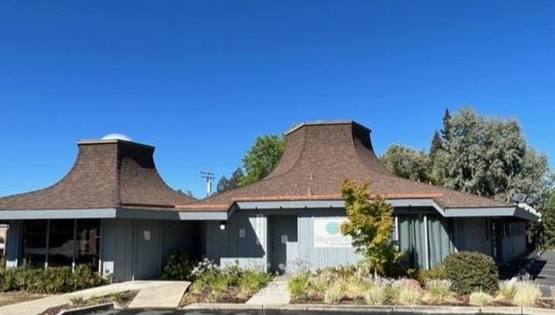 Photo of 1817 Professional Dr in Sacramento, CA