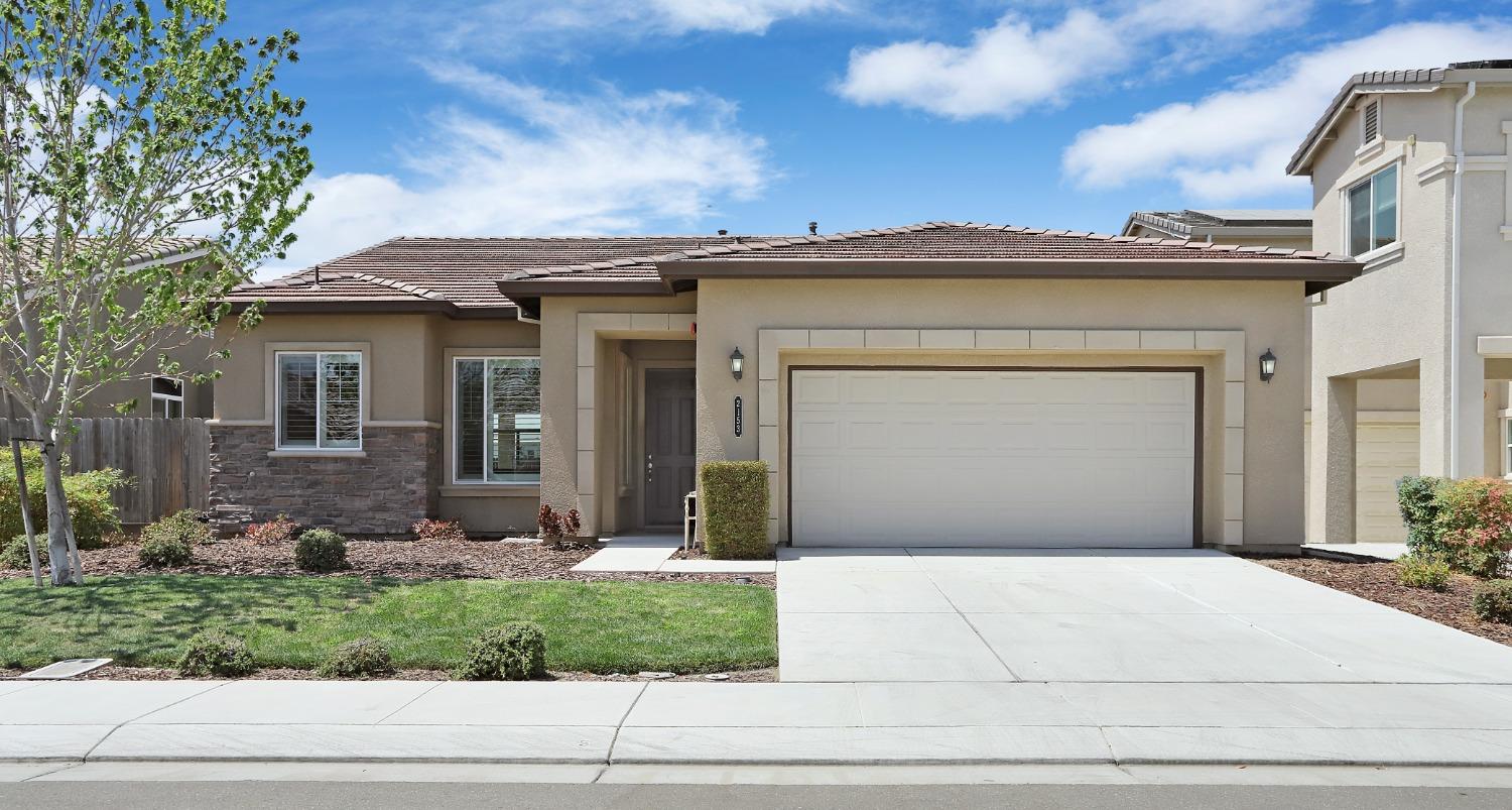 Detail Gallery Image 1 of 1 For 2153 Macedo St, Manteca,  CA 95337 - 4 Beds | 2/1 Baths