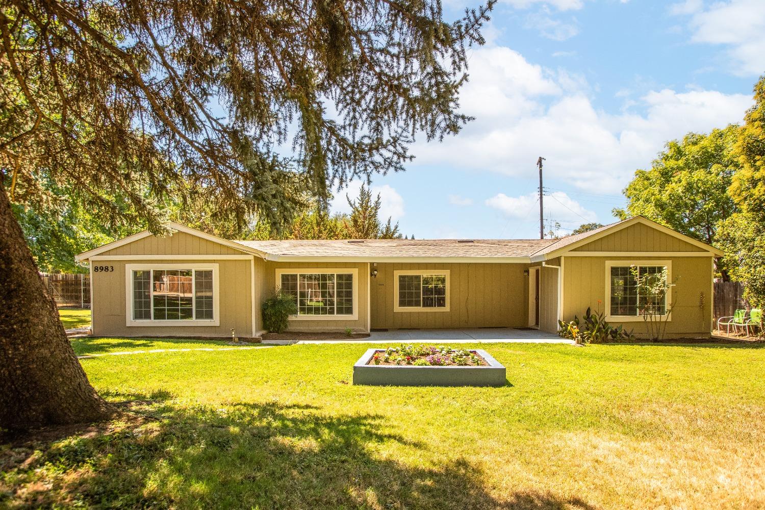 Photo of 8983 Coan Ln in Orangevale, CA