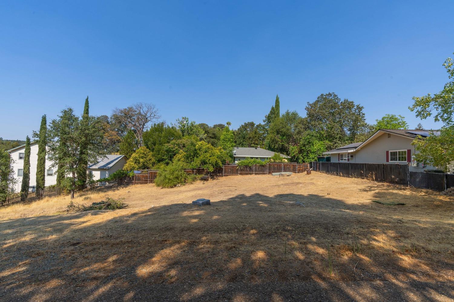 Photo of Circle Dr in Jackson, CA