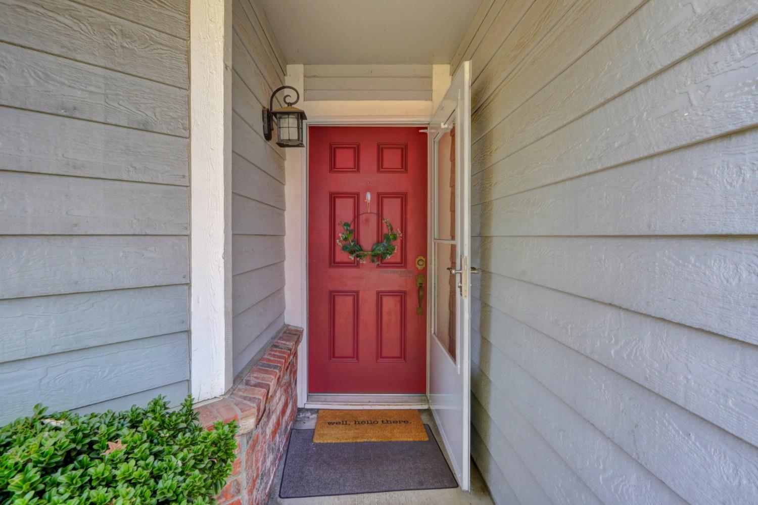 Detail Gallery Image 1 of 1 For 5716 Terrace Dr, Rocklin,  CA 95765 - 3 Beds | 2 Baths
