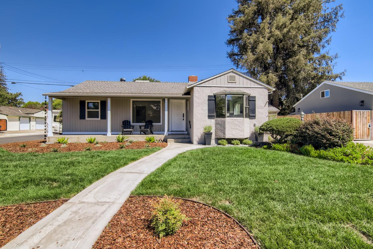 Detail Gallery Image 1 of 1 For 6301 3rd Ave, Sacramento,  CA 95817 - 3 Beds | 2 Baths
