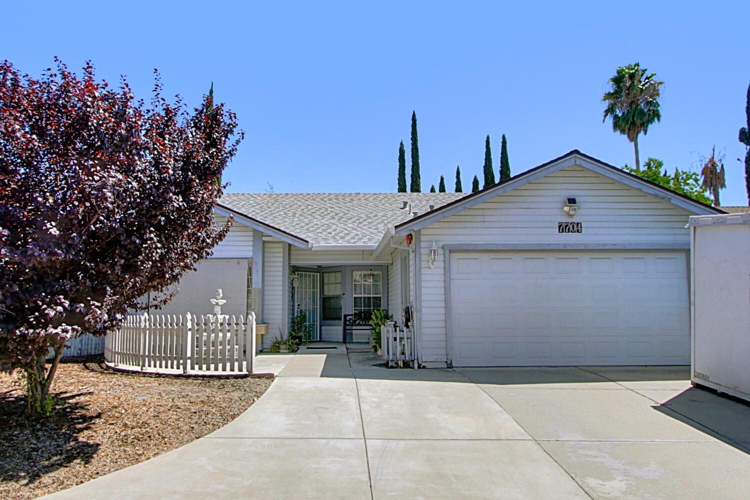 Detail Gallery Image 1 of 1 For 7704 Antelope Hills Dr, Antelope,  CA 95843 - 4 Beds | 2 Baths