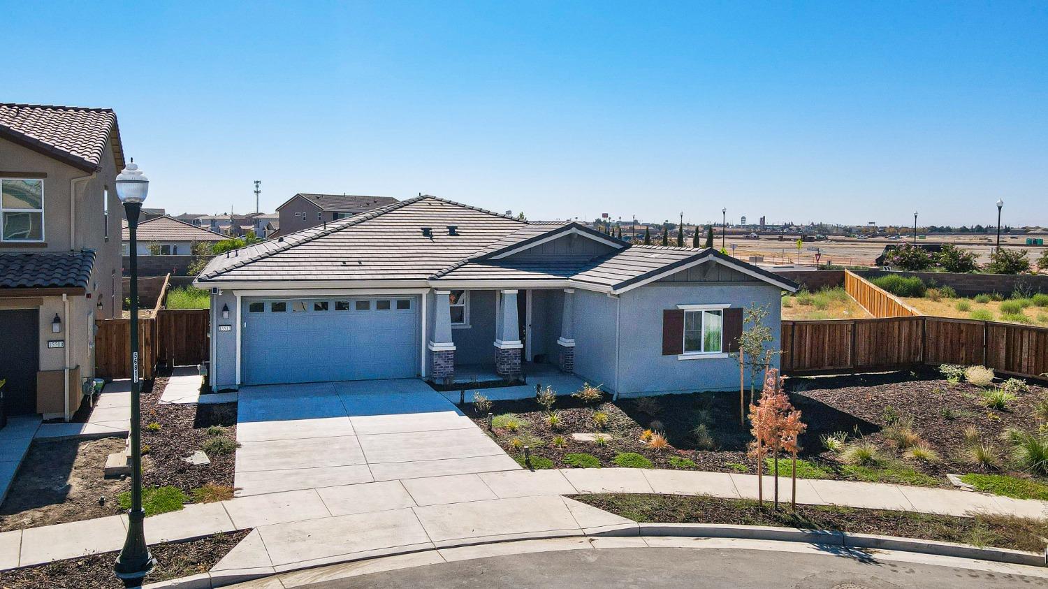 Photo of 15512 Post St in Lathrop, CA