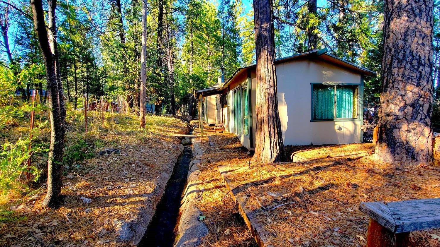 Photo of 19682 Tiger Lily Ln in Grass Valley, CA