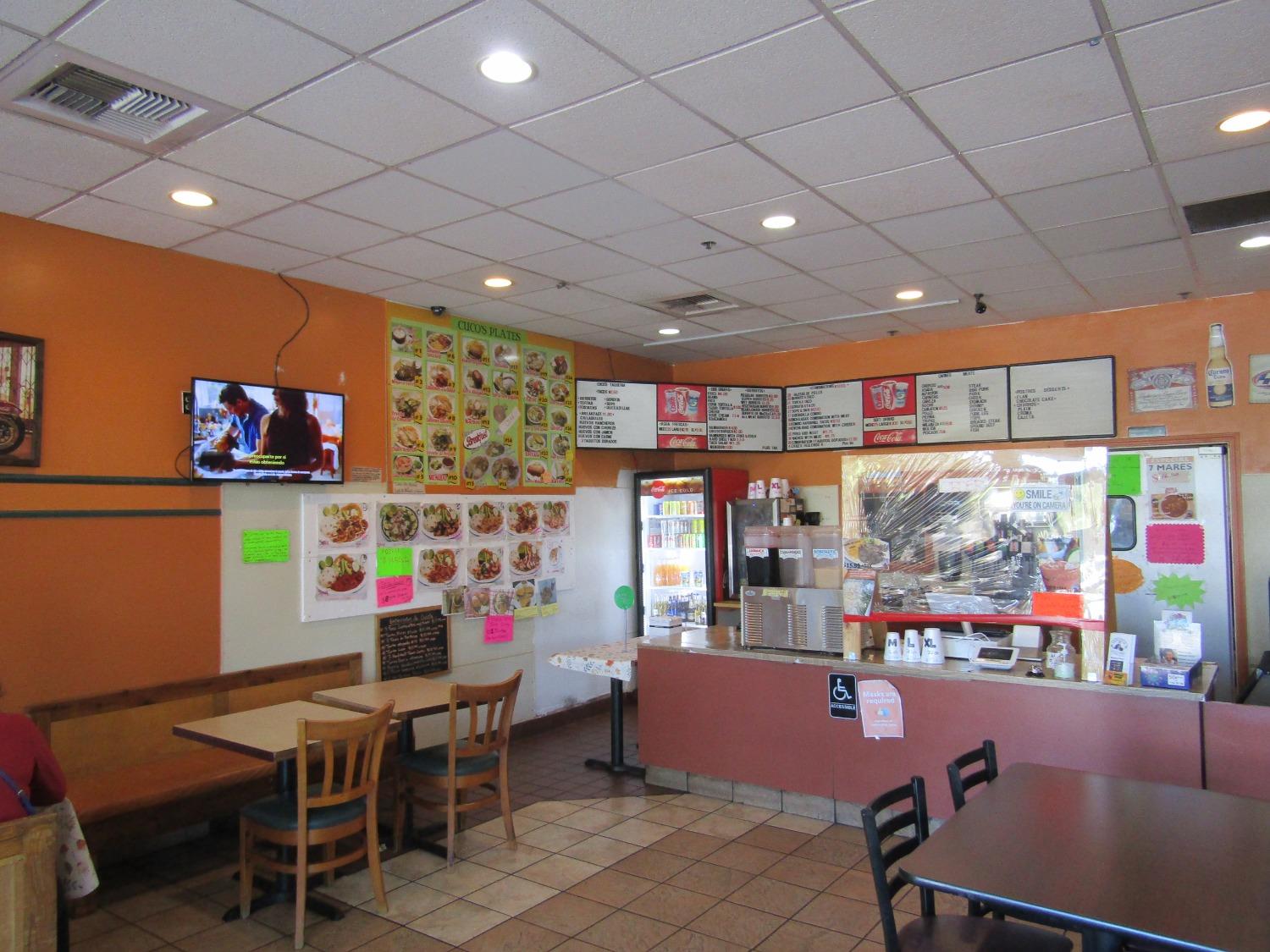 Photo of 4720 Mack Rd #4 in Sacramento, CA