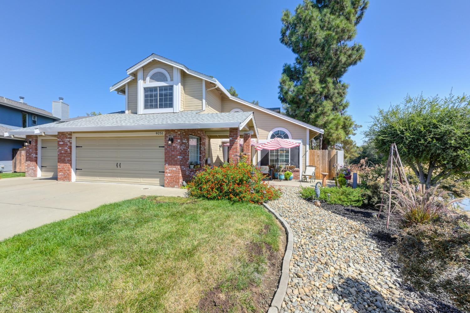 Photo of 9251 Ellery Pl in Elk Grove, CA