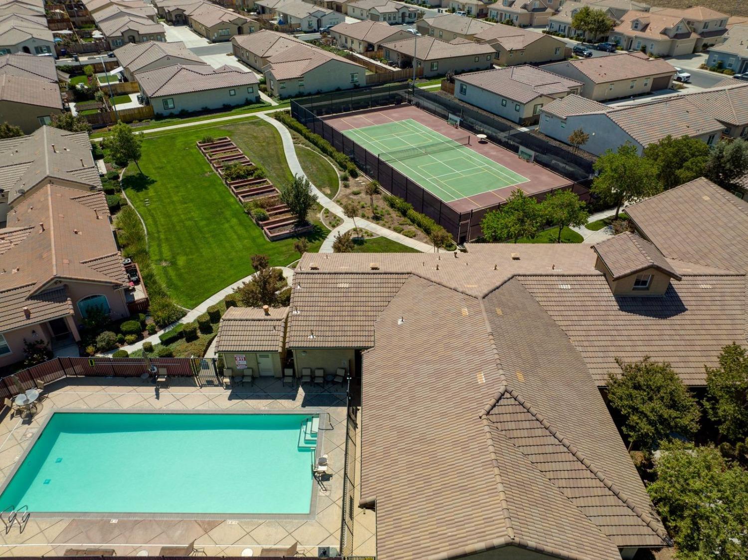 Detail Gallery Image 56 of 57 For 609 Betten St, Los Banos,  CA 93635 - 2 Beds | 2 Baths