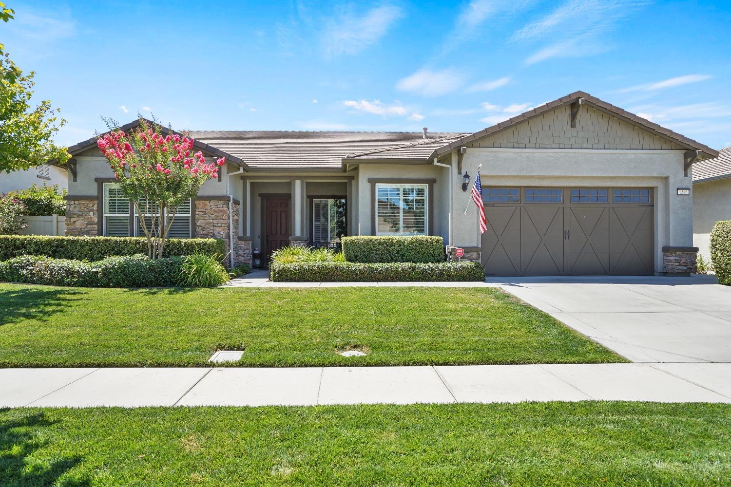 Detail Gallery Image 1 of 1 For 1546 Knollwood St, Manteca,  CA 95336 - 2 Beds | 2/1 Baths