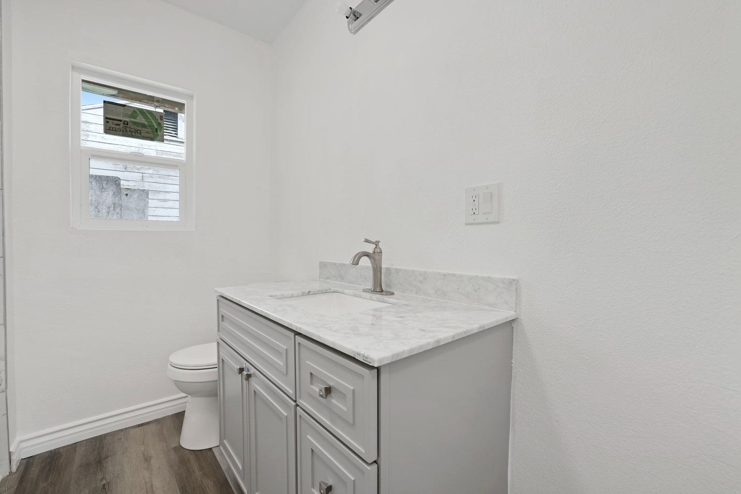 Detail Gallery Image 20 of 29 For 941 S Garden Ave, Stockton,  CA 95205 - 2 Beds | 2 Baths