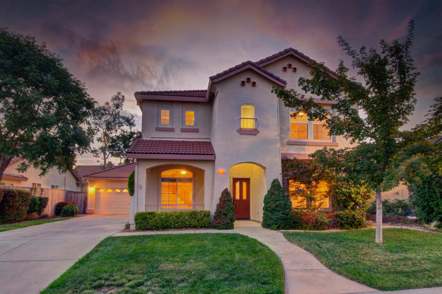 8848 Water Song Circle, Roseville, CA 95747