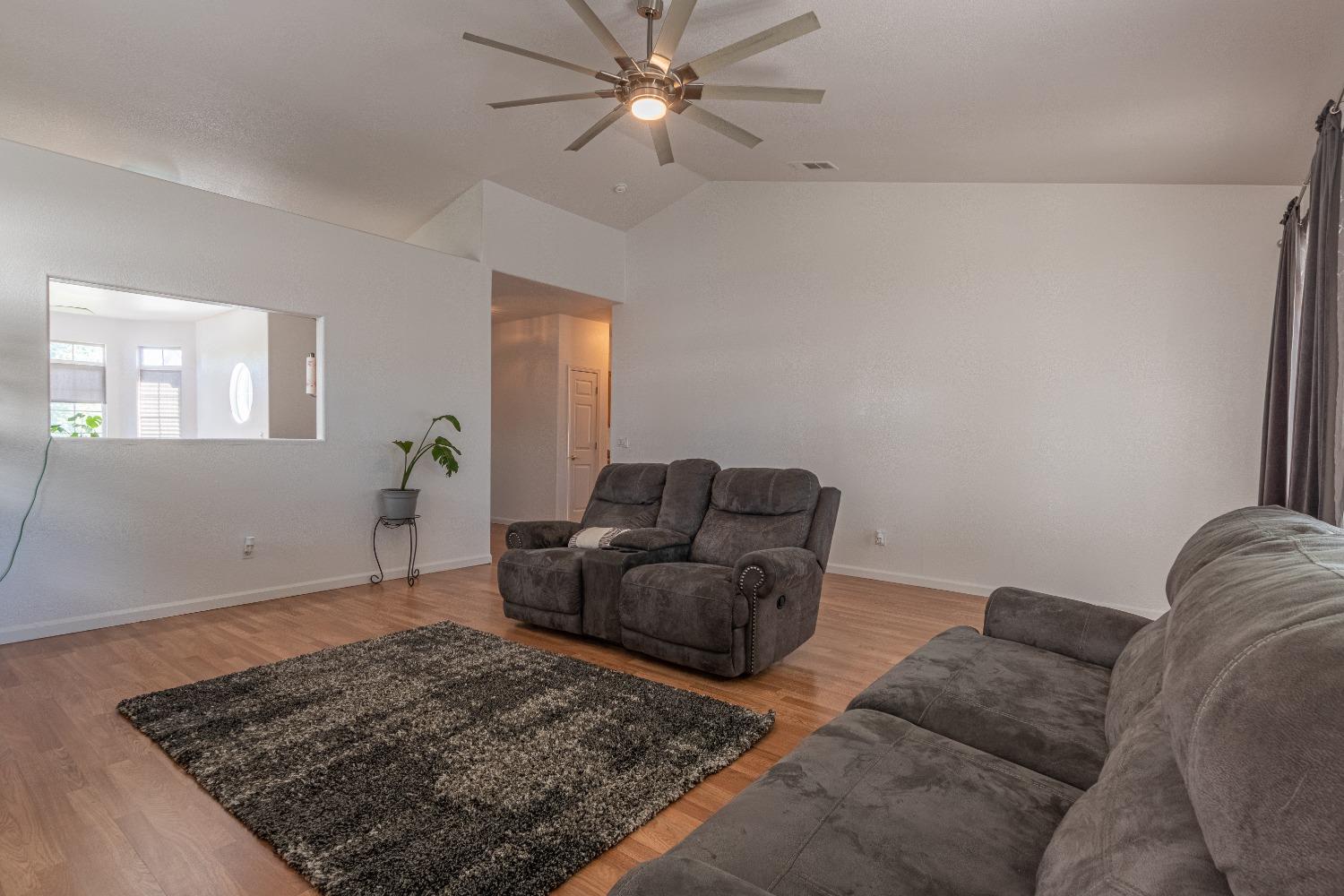 Detail Gallery Image 22 of 30 For 9236 Bridalveil Cir, Stockton,  CA 95212 - 3 Beds | 2 Baths