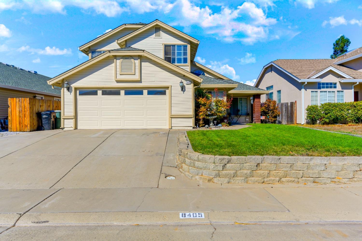Welcome to this charming two story home in highly rated Elk Grove School District. Home has been upg