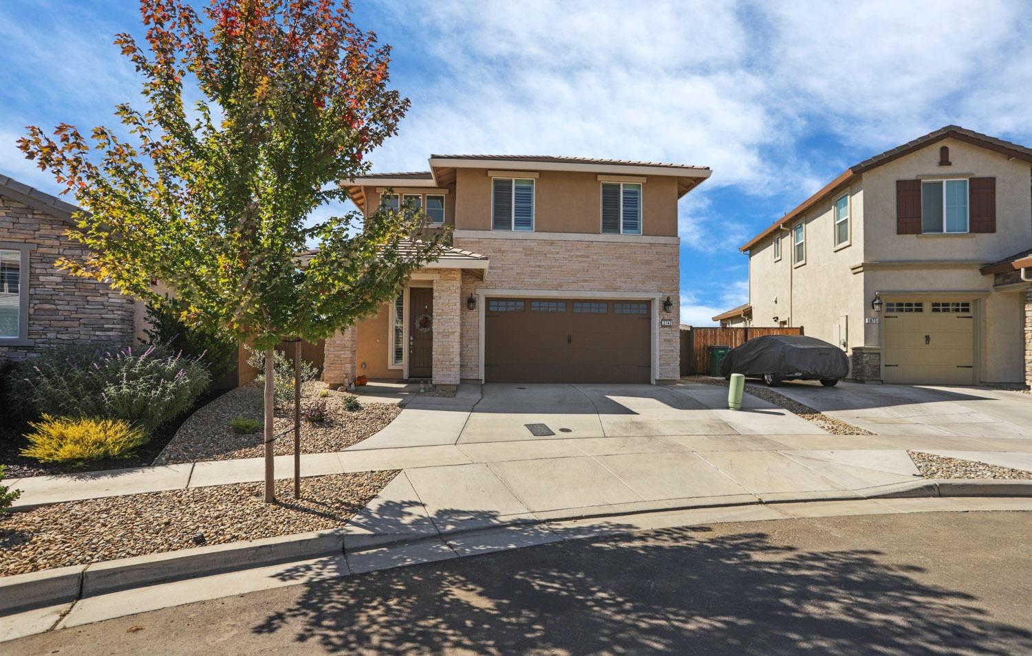 Detail Gallery Image 1 of 1 For 2742 Carnation Way, Lodi,  CA 95242 - 4 Beds | 2/1 Baths