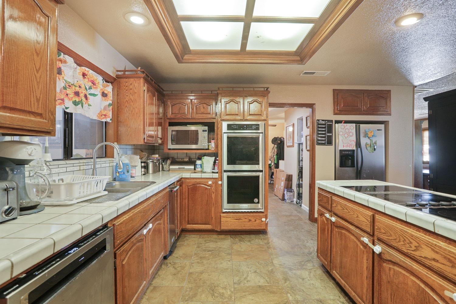 Detail Gallery Image 43 of 94 For 16731 E Brandt Rd, Lodi,  CA 95240 - 4 Beds | 3/1 Baths