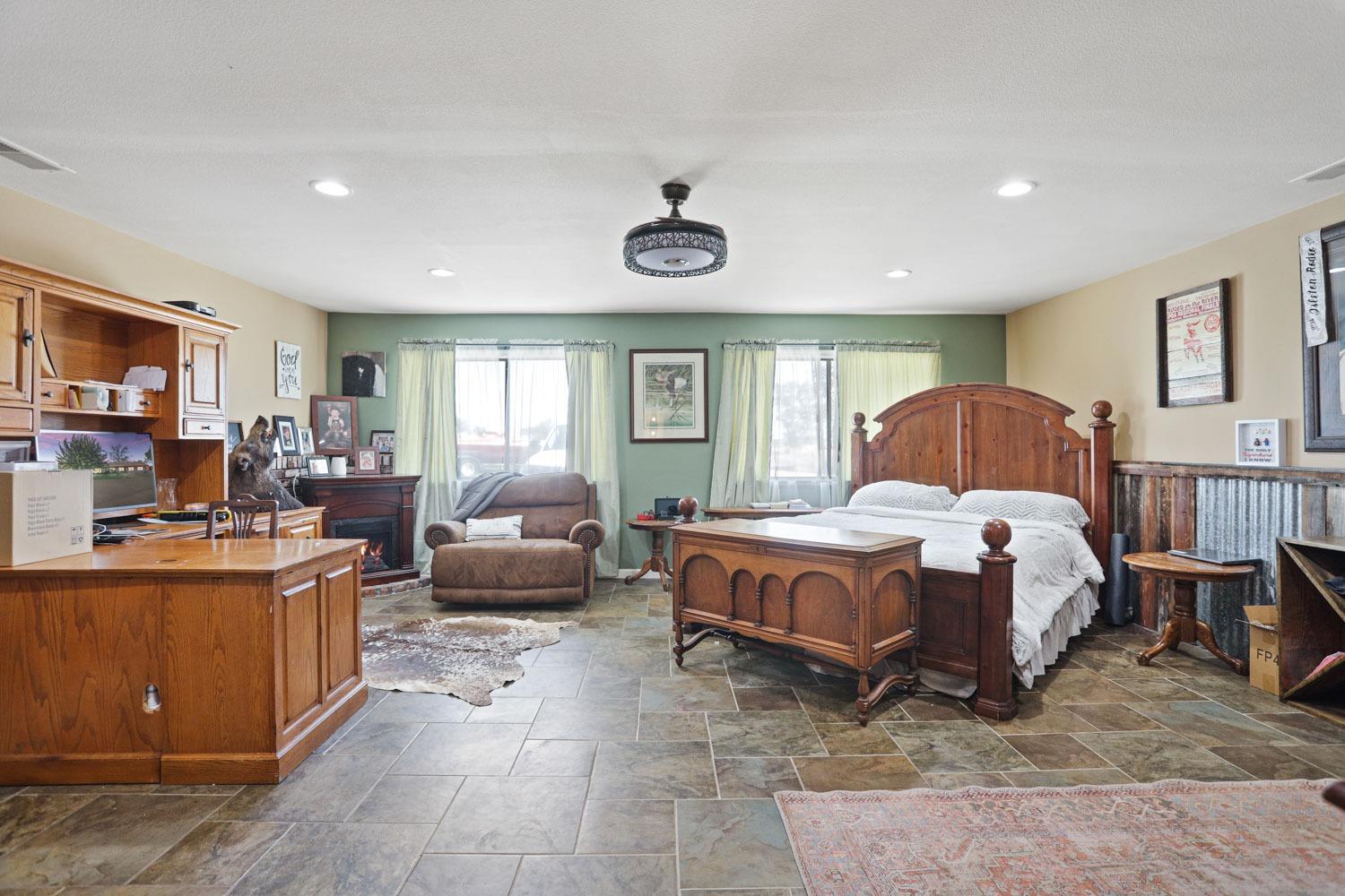 Detail Gallery Image 57 of 94 For 16731 E Brandt Rd, Lodi,  CA 95240 - 4 Beds | 3/1 Baths
