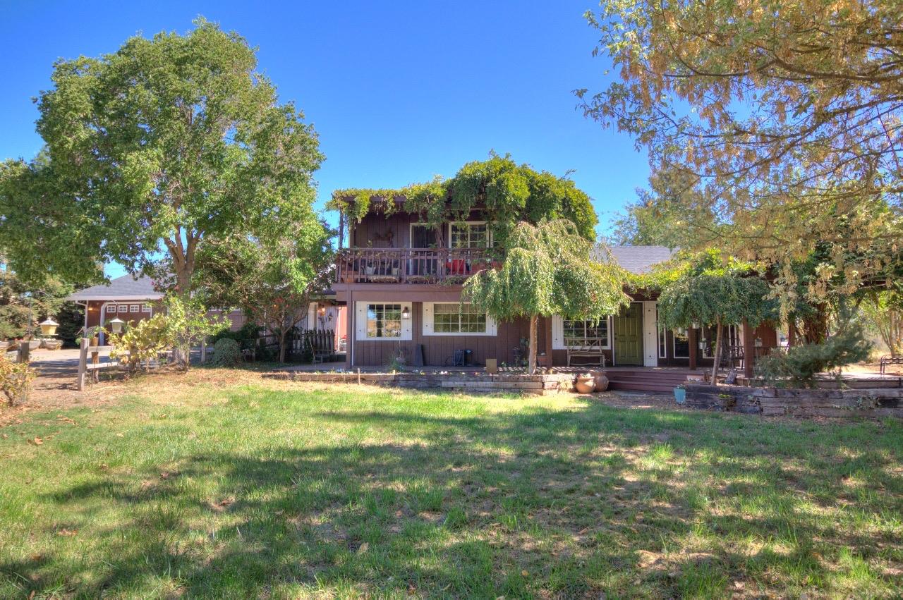 Photo of 10607 Limestone Dr in Wallace, CA