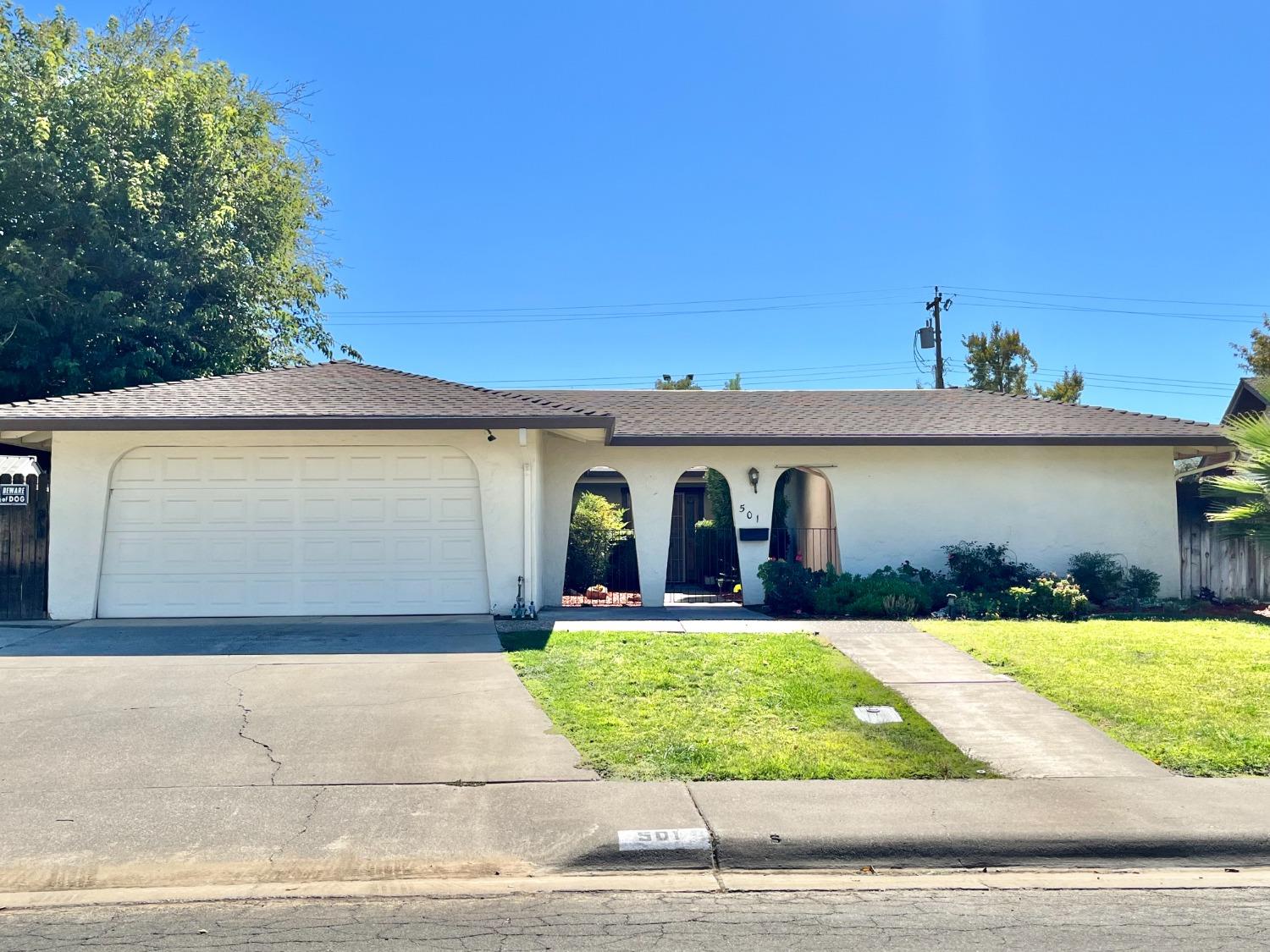 Detail Gallery Image 1 of 1 For 501 Greenwood Dr, Woodland,  CA 95695 - 4 Beds | 2/1 Baths