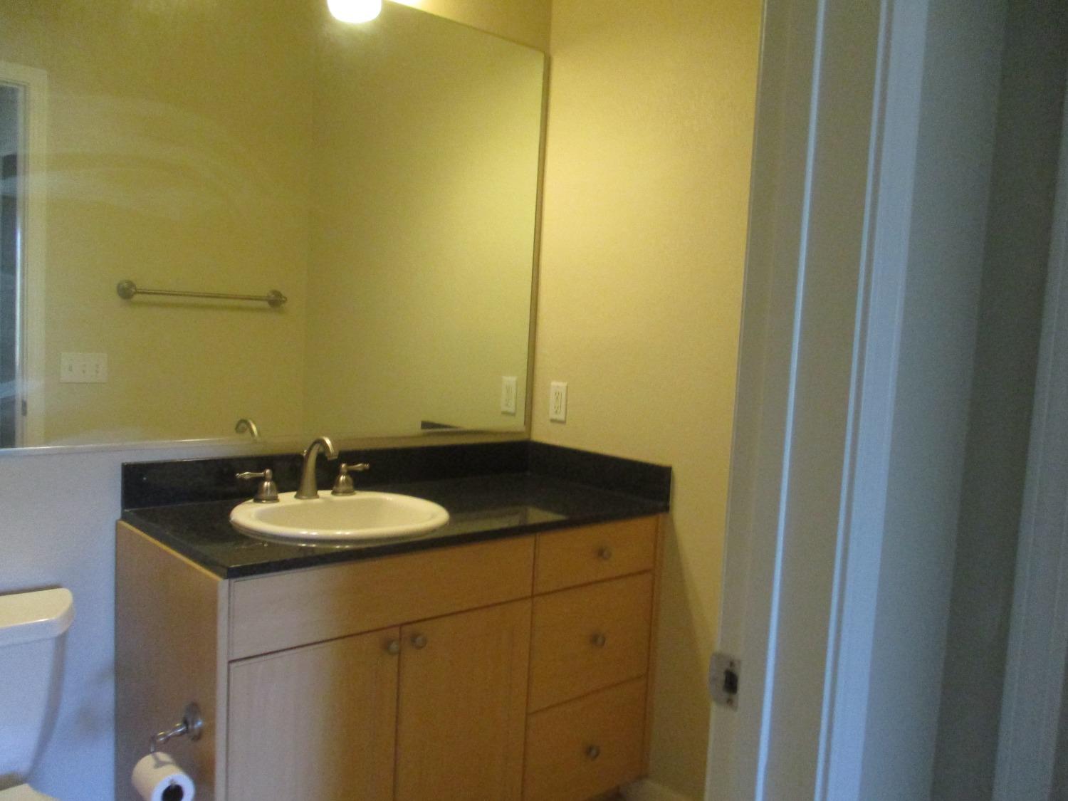 Photo #8: 222113056 Listing 