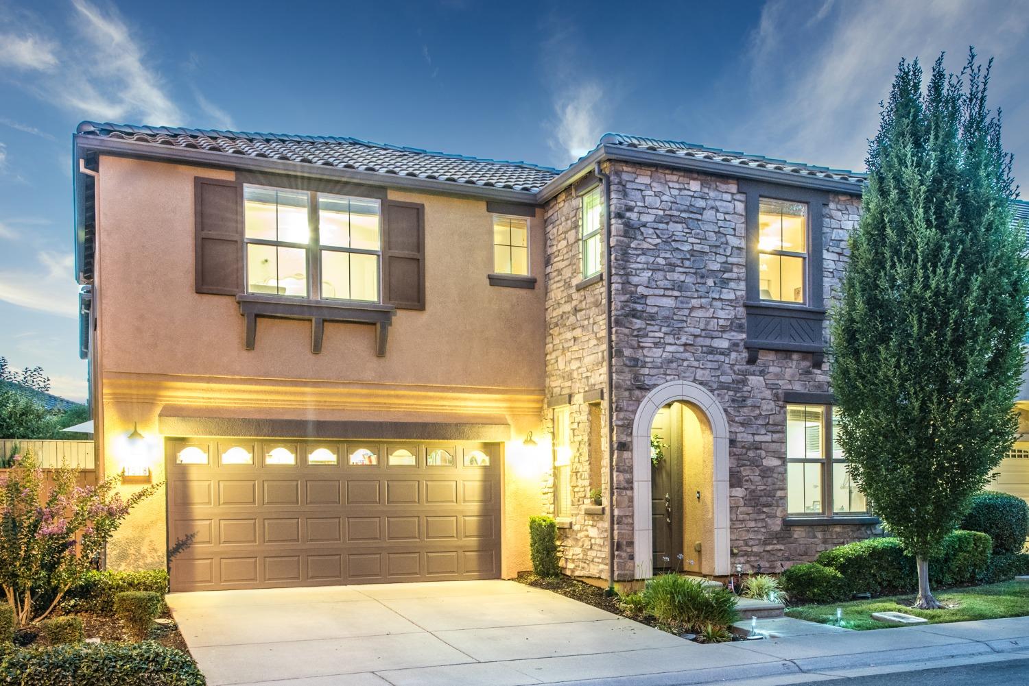 Photo of 1578 Ballou Cir in Folsom, CA