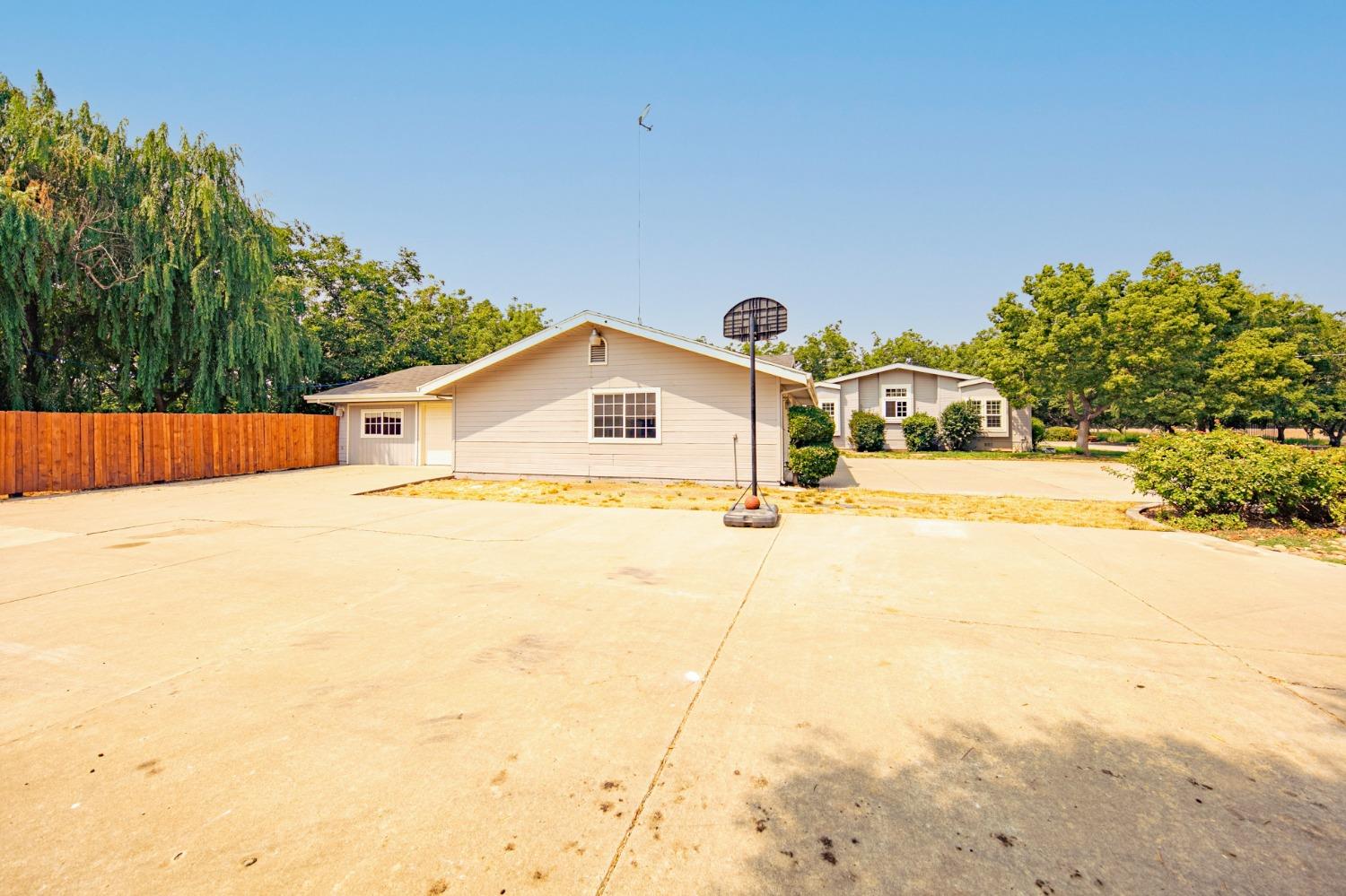 Detail Gallery Image 10 of 38 For 5933 S Stanley Rd, Stockton,  CA 95215 - – Beds | – Baths