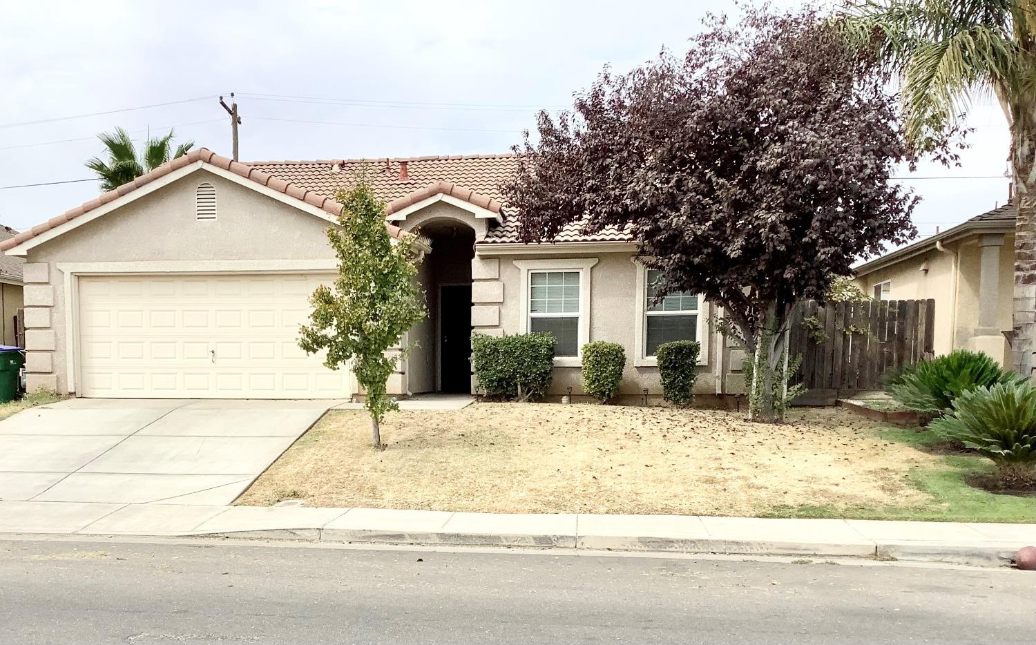 Detail Gallery Image 1 of 1 For 2355 N Shoemaker Ave, Merced,  CA 95348 - 3 Beds | 2 Baths