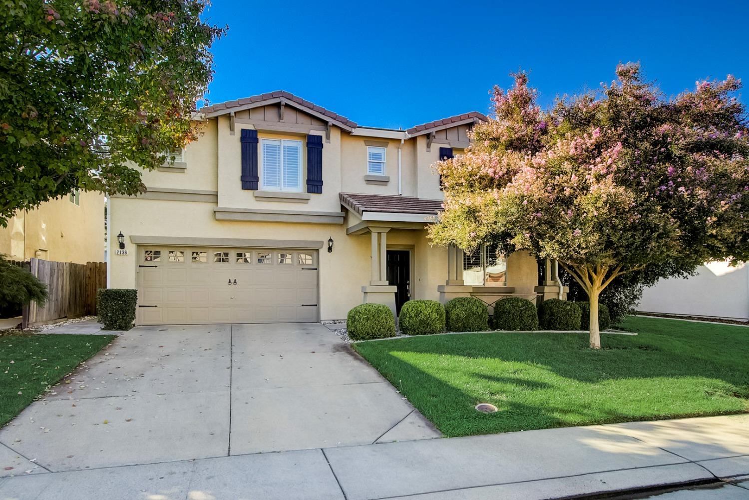Detail Gallery Image 1 of 1 For 2136 Arnold Dr, Rocklin,  CA 95765 - 4 Beds | 2/1 Baths