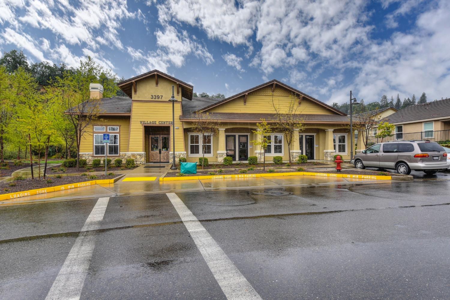 Village Center with amenities!