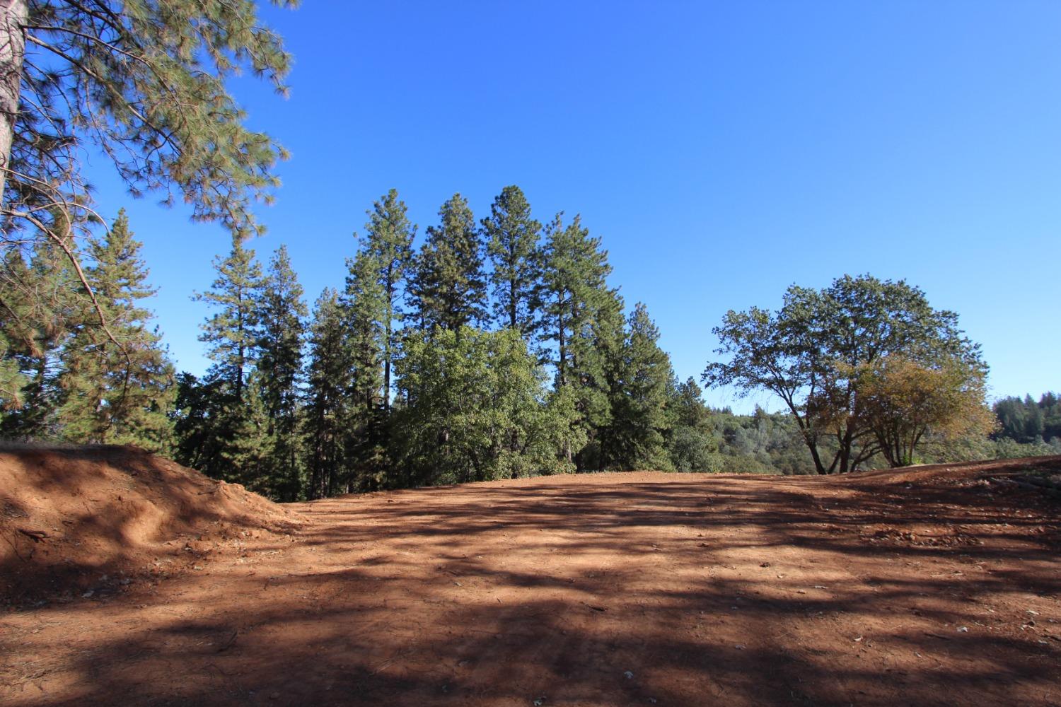 Photo of 18966 Summerland Ct in Grass Valley, CA