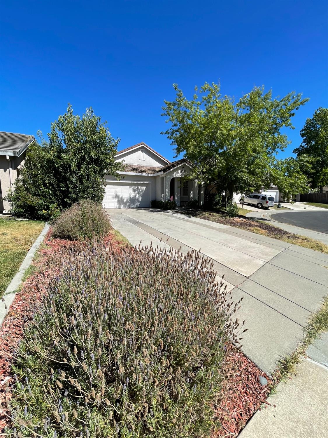 Photo of 3489 Kauai Rd in West Sacramento, CA