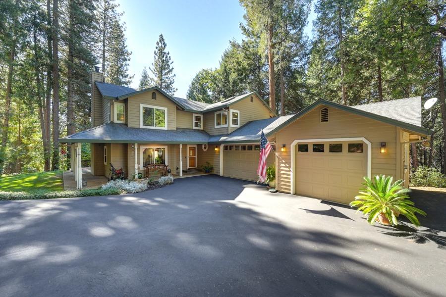 Detail Gallery Image 1 of 1 For 3216 York Ct, Pollock Pines,  CA 95726 - 4 Beds | 2/1 Baths