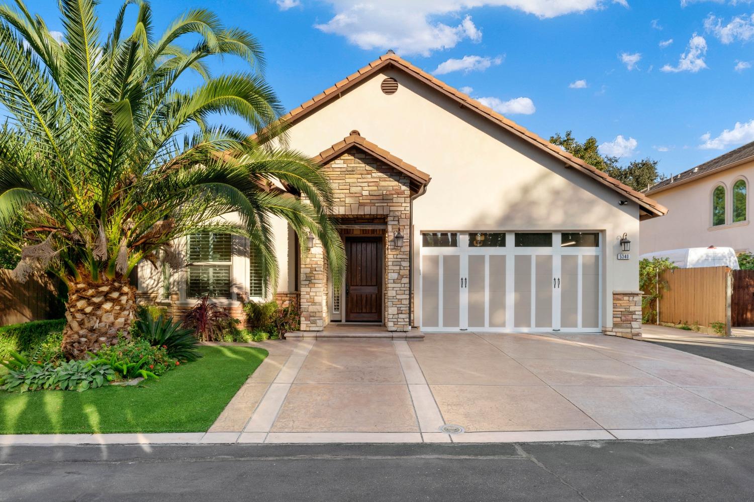Photo of 5340 Constellation Wy in Sacramento, CA