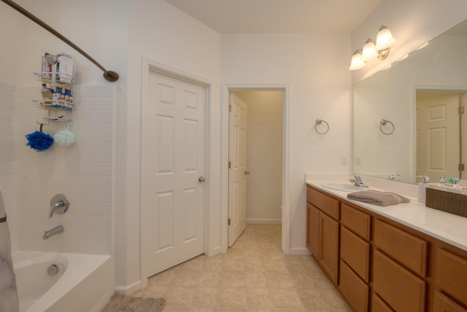 Detail Gallery Image 11 of 31 For 2959 Ritter Ln, Merced,  CA 95348 - 3 Beds | 2/1 Baths