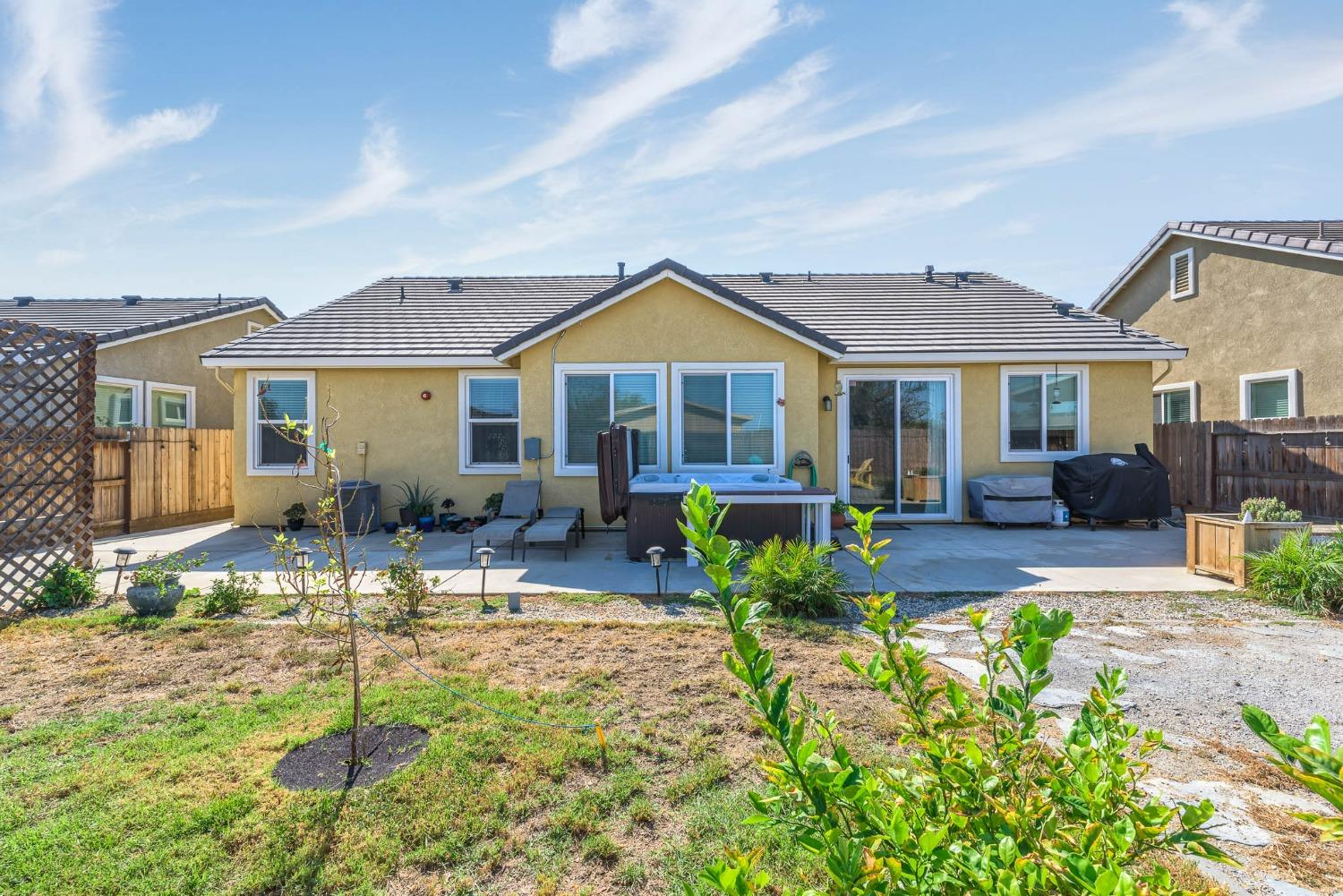 Detail Gallery Image 17 of 21 For 1138 Fume Blanc St, Los Banos,  CA 93635 - 3 Beds | 2 Baths