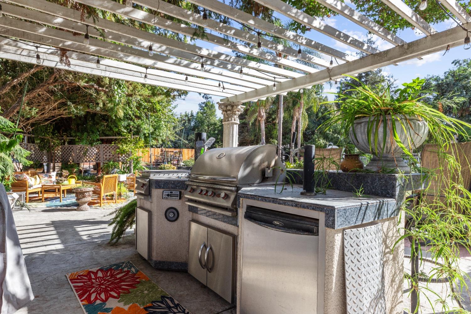 Detail Gallery Image 44 of 56 For 1920 Wyndfair, Turlock,  CA 95382 - 4 Beds | 4 Baths