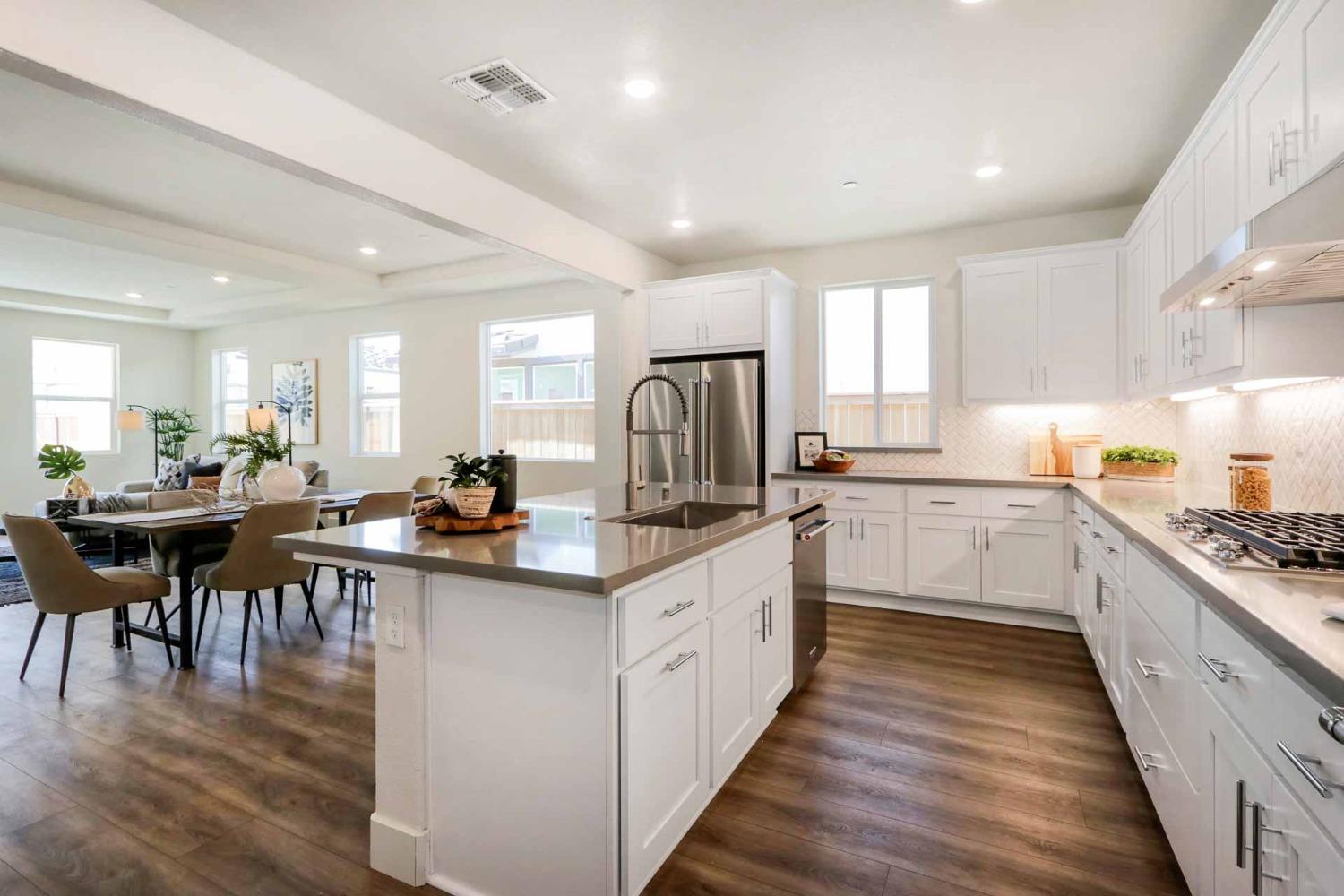 Photo of 245 Mckays Point Pl in West Sacramento, CA