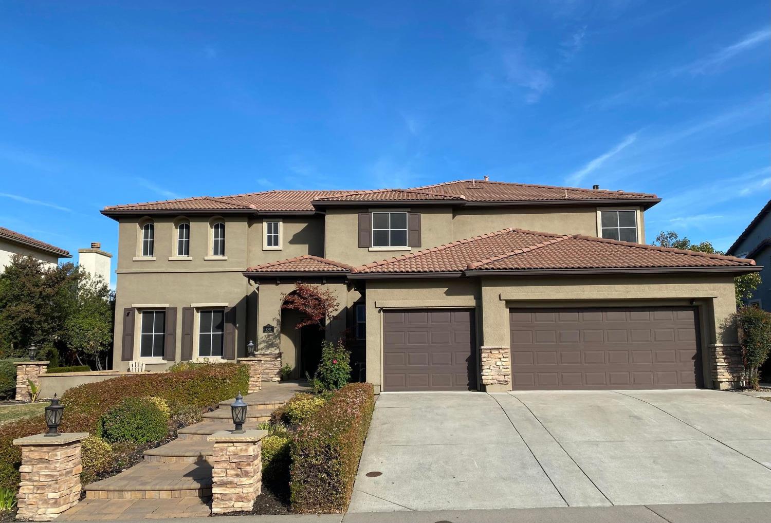 Photo of 6307 Galaxy Ln in Rocklin, CA