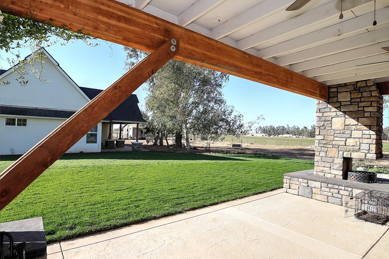Detail Gallery Image 16 of 95 For 4731 N State Highway 59, Merced,  CA 95348 - 4 Beds | 2/1 Baths